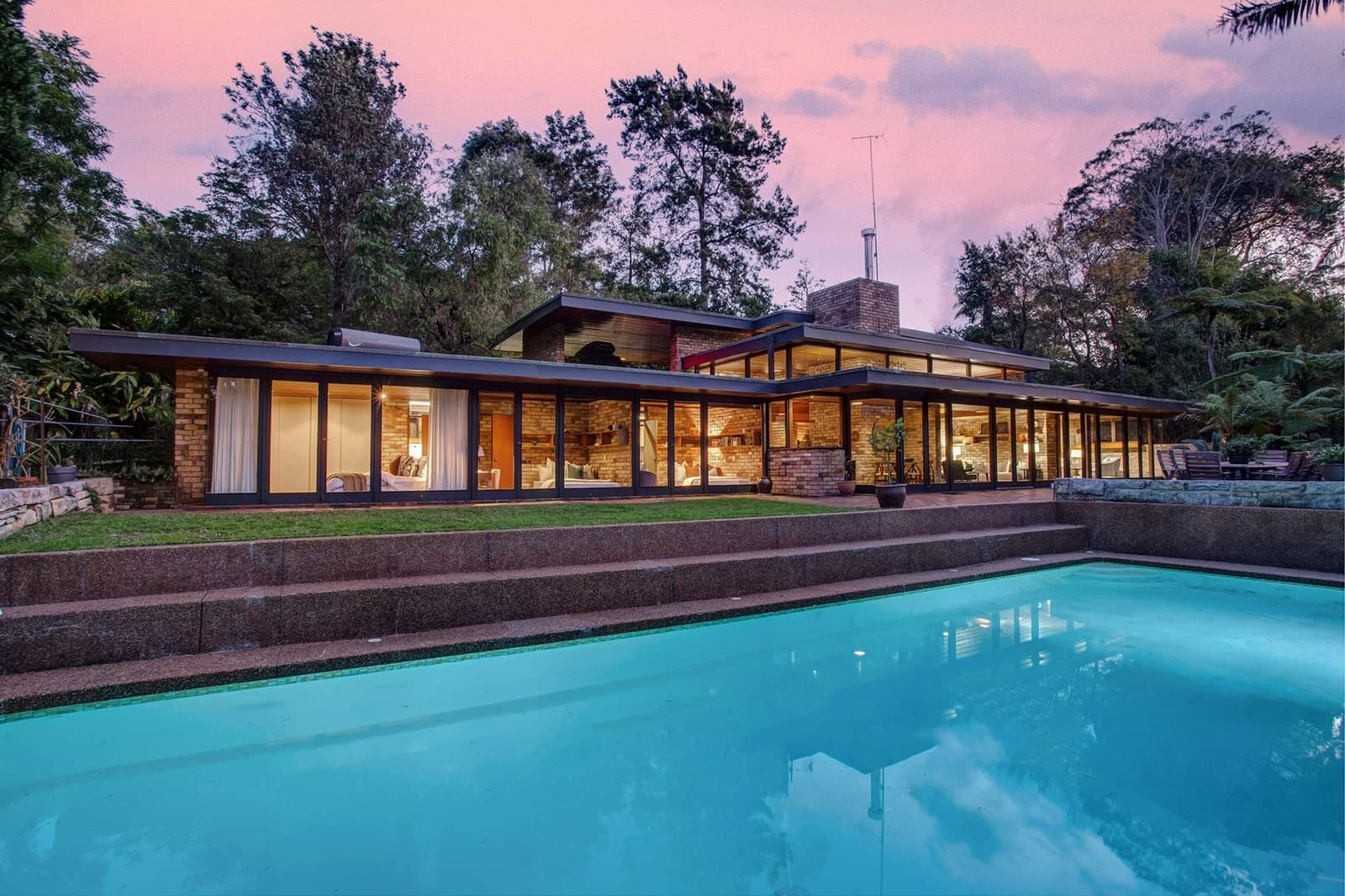 Elegant Sydney terrace garden at golden hour